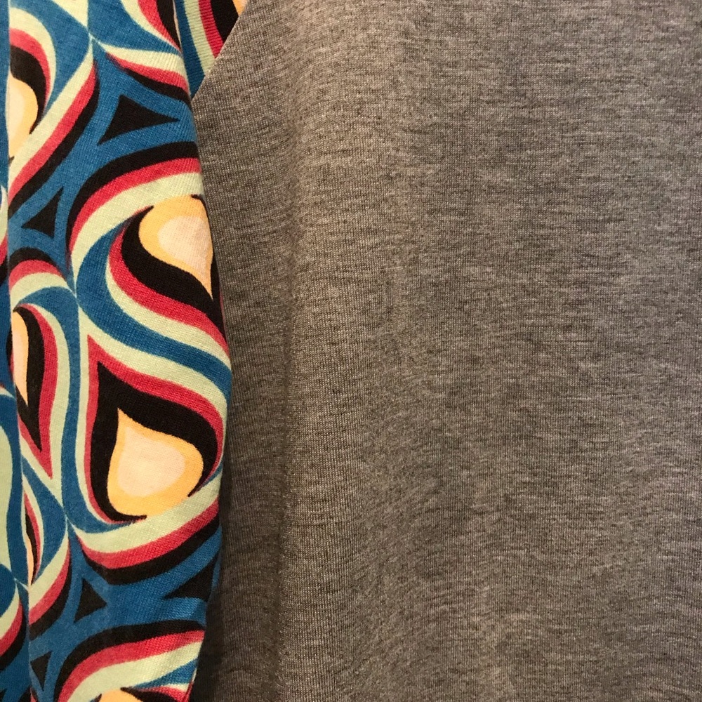 S LuLaRoe Randy baseball T - Picture 2 of 2